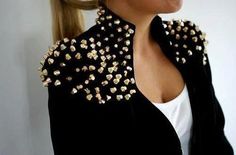 Detail Couture, Mode Tips, Pastel Outfit, Trend Fashion, Looks Style, Diy Fashion, Look Fashion, Black And Gold