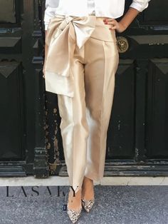 Lasaky - Contemporary Regular-Fit Urban Pants for Fashion-Conscious Individuals Blue Floral Skirt, Formal Wear Women, Beige Outfit, Fit Fashion, Color Champagne, Fashion Catalogue, Fitted Trousers, Kurta Designs, Type Of Pants