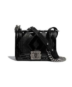 Description Size: W7.9 x H4.7 x D1.6 inches/ W20 x H12 x D4 cm 100% genuine materials, matching the quality of the Chanel product (imported from Europe); Black Lambskin Silver hardware Chains Comes with dust bag and ation cards 1:1 mirror image qualityDelivery 5-8 or 10-15 working days Please note that during high season and Sale period, delivery times may be affected We accept payment with a Credit card, Debit card, or PayPal.Note: Our Items are totally New High quality Brand Inspired Refurbished. Please make sure you are well aware of it before buying any of the Item.T&C's Apply in case of refunds. Please send us message on below chat to confirm availability. We will send the Refurbished Model in case you place an order with us.Enjoy Shopping. Always Send Us message to confirm availabili Chanel Le Boy, Boy Chanel, Mode Chanel, Chanel Store, Chanel Official, Chanel Official Website, Small Boy, Black Chevron, Wallet On Chain