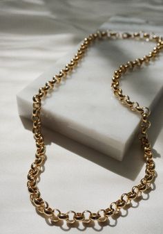 The Mia Chain! Luxury made to wear and layer on a daily basis. This elegant piece is not plated, and it will not tarnish! Life is expected - wear with confidence! Elegant, ageless, and classy. This looks great alone or layered. Comes wrapped ready to gift. -- 24K GOLD FILLED LOBSTER CLASP CLOSURE CHOOSE YOUR LENGTH -- **Picture 1 is pictured at 15.5'' **Picture 3 is pictured at 21'' Also available in silver and as a bracelet. Designer tip: layer at 15.5'' with the Feline Medallion at 20'': https Everyday Metal Necklaces With Rolo Chain, Everyday Toggle Link Chain Necklace, Metal Necklace With Double Oval Link Chain, Metal Double Chain Necklace With Oval Links, Oval Link Double Chain Metal Necklace, Everyday Rolo Chain Link Necklace, Metal Cable Chain Necklace For Layering, Everyday Oval Link Toggle Chain Necklace, Everyday Gold Chain Toggle Necklace