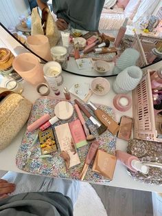 Smink Inspiration, Girls Life, Makeup Essentials, Just Girl Things, Up Girl, Makeup Skin Care, Dream Room, Makeup Inspo