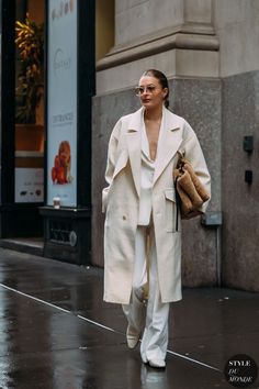 Christie Tyler, 2024 Street Style, Nyc Fits, Nyc Outfits, New York Outfits, New York Winter, French Street Fashion, High Fashion Outfits