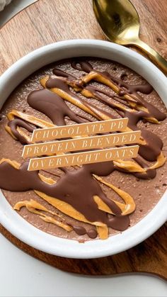 a bowl of chocolate and peanut butter overnight oats