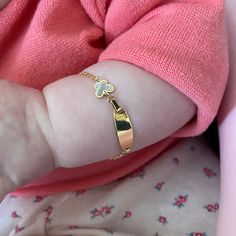 14k YELLOW GOLD GENUINE MOTHER OF PEARL ADJUSTABLE TO 4.5 OR 5.5" Baby Girl Bracelets Gold, Baby Girl Gold Jewellery, Baby Gold Jewellery, Baby Bracelet Gold, Photo Bebe, Baby Jewelry Gold, Baby Jewellery, Kids Bangles