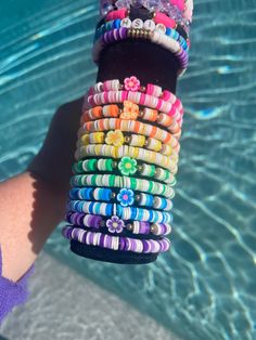 Clay Bead Pop Up Stand, Clay Bracelet Ideas Y2k, Braslet Ideas Cute, Claybead Bracelet, Bead Flower Bracelet, Crystal Bead Jewelry, Bracelet Inspo, Bracelets Ideas