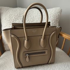 Celine Micro Luggage Bag Perfect Condition- Very Gently Used Dust Bag Included Samorga Insert Included Celine Luggage Micro, Celine Micro Luggage, Celine Micro, Luggage Bag, Celine Bags, Womens Tote Bags, Luggage Bags, Dust Bag, Color