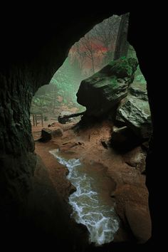 Hiking Old Man’s Cave in Hocking Hills State Park Caves And Caverns, Ohio Photography, Cuyahoga Valley National Park, Playset Outdoor, Hiking Destinations