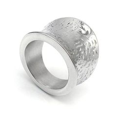 Women's Silver Ring• stainless steel• polished silver• thick and heavy• ready to ship• US 6 / UK L .5 / Euro 11.5• US 7 / UK O / Euro 14• US 8 / UK Q / Euro Hammered Metal Jewelry, Chunky Silver Rings, Shiny Rings, Sparkle Jewelry, Hammered Metal, Statement Ring Silver, Polish Silver, Cute Rings, Silver Gifts