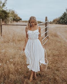 Cara Jourdan, Lisa Fischer, Swiss Dot Fabric, Romper And Jacket, Elegant Maxi Dress, Ruffles Fashion, Farm Girl, Ruffled Maxi Dress, Swiss Dot