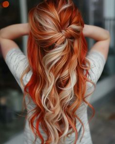 Red hair with blonde highlights Hair Red Blonde Highlights, Fun Auburn Hair Color Ideas, Blonde Vivid Hair, Cute Red And Blonde Hair, Copper Red And Blonde Hair, Red Orange Hair With Blonde Highlights, Blonde Hair With Red Front Pieces, Hair Ideas For Blondes Color, Copper And Platinum Hair