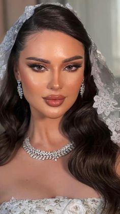 Glam Bride Makeup, Gorgeous Wedding Makeup, Wedding Makeup Tutorial, Glam Wedding Makeup, Glam Bride, Bridal Eye Makeup, Bold Brows, Wedding Day Makeup, Cool Makeup Looks