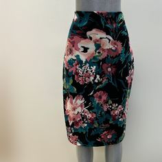 No Need To Think Twice About Putting On This Easy, Breezy Skirt. Sizing: 1x, 2x, 3x Fabric Content: 100% Polyester Origin: Made In Usa Washing Instructions: Machine Wash In Delicate Cycle Cold Water Or Hand Wash. No Chlorine Bleach. Hang To Dry Black Floral Print Skirt, Black Floral Print Pencil Skirt, Black Midi Pencil Skirt, Green Midi Skirt, Modest Skirt, Embroidery Skirt, Silk Midi Skirt, Tiered Midi Skirt, Stretch Pencil Skirt