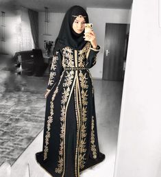 Eid Dresses Ideas, Pakistani Eid Dresses, Eid Outfits Ideas, Eid Outfit Ideas, Modest Hijab, Arabic Dress, Accessories Classic, Hijab Style Tutorial, Eid Outfit