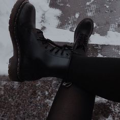 Leather Combat Boots Women, Combat Boot Outfits, Dr Shoes, Marina And The Diamonds, Falling In Reverse, Motionless In White