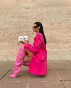 Pink Pointed Toe Knee High Booties | Fashionsarah.com Pink Heels Outfit, Pink Ootd, Prada Candy, Fall Vintage, Day Outfits, Moda Chic, Pink Boots, Valentines Outfits, Looks Street Style