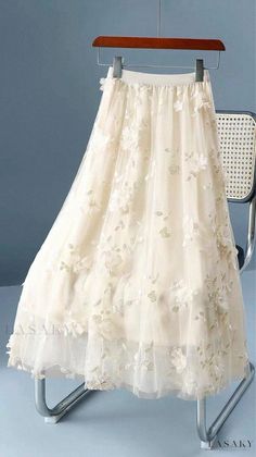 Lasaky - Elegantly Stylish and Three-Dimensional Floral Skirt, a Must-Have for Fashionable Photoshoots Flower Midi Skirt, Peplum Skirt, Floral Peplum, Floral Midi Skirt, Stylish Dress Designs, A Skirt, Beautiful Skirts, Fashion Design Clothes, Fancy Dresses