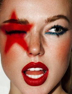 Mode Editorials, Face Art Makeup, Alternative Makeup, Creative Eye Makeup, Trik Fotografi, Editorial Makeup, Grunge Photography