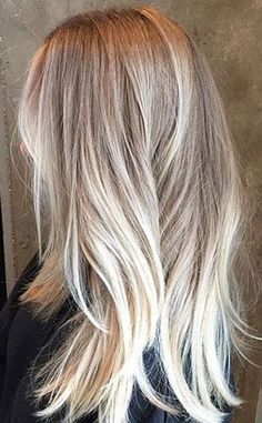 ash-blonde-balayage Trendy We Fryzurach, Short Ombre Hair, Ash Blonde Balayage, Champagne Blonde, Hair Color And Cut, Dream Hair, Blonde Balayage