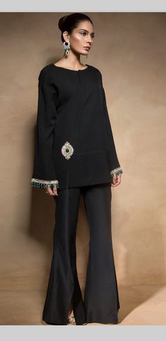 Black Party Wear, Full Sleeve Dress, Full Sleeves Dress, Trouser Suit, Beads Work, Coord Set, Simple Pakistani Dresses, Modest Wear, Pakistani Dress Design