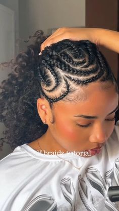 Half braids on curly hair #halfbraids #braidstutorial #cornrows Braids On Curly Hair, Half Braids, Half Braided Hairstyles, Half Cornrows, Braid Half Up Half Down, Cornrows Natural Hair, Braids Tutorial, Half Braid, Natural Braided Hairstyles