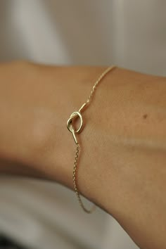 14K Solid Gold Knot Bracelet, Minimalist Yellow Gold Knot Wristband, Unique Love Knot Bracelet, Tie The Knot Bangle, Chic Gift for Her, Dainty Bracelet, Gift for Valentine - With our 30 years of experience in the gold and jewelry industry, it is a great source of pleasure for us to produce useful jewelry that you can wear with pleasure. - Every woman is special. And all women are more precious to us than any jewel. I wish you a pleasant shopping experience. - Thank you for choosing HYGoldJewelry Unique Gold Bracelet For Women, Solid Gold Bracelet For Women, Bracelet Tie, Love Knot Bracelet, Gold Knot Bracelet, Delicate Gold Bracelet, Knot Bracelets, Gold And Jewelry, Gold Minimalist Jewelry