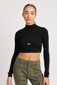 Mock Neck Crop Top, Cut Out Top, Neck Crop Top, Edgy Look, Cut Out Design, Staple Pieces, Look Chic, Cute Tops, Long Sleeve Crop Top