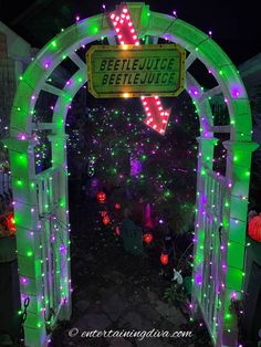 the entrance to beetlejuice with lights all around it