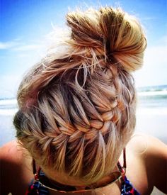 French Cute Hairstyles For School, Fascinating Ways to Braid Your Long Hair Amazing Braids, Weave Braids, Formal Hairstyles Updo, Cute Hairstyles For School, Beachy Hair, French Braid Hairstyles, Hair Knot, Smink Inspiration