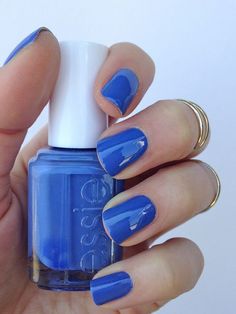 Pedicure Colour, Fingernail Colors, Blue Nail Color, Pretty Nail Colors, Nail Art Designs Summer, Blue Nail, Cyan Blue, Essie Nail Polish, Hair Skin Nails