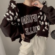 Product information:Pattern: letters/numbers/textStyle: Casual/Street/Punk/Hip Pop/Preppy/VintageFabric name: TencelColor: khaki. gray. white. blackStyle type: fresh and sweetDescription:ï»?span data-mce-fragment="1">Designed with letters pattern at front. features drop shoulders detailing.Size Information:Size: one size Oversized Brown Sweater With Graphic Print, Black Graphic Print Sweater For College, Vintage Letter Print Sweater For Fall, Vintage Fall Sweater With Letter Print, Brown Letter Print Sweater For Winter, Trendy College Sweater With Letter Print, Vintage Letter Print Sweater For Winter, Vintage Letter Print Winter Sweater, White Retro Sweater With Letter Print