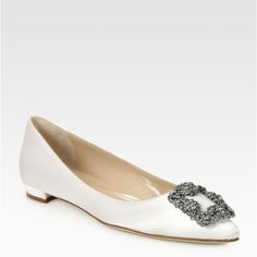 Manolo Flats, White Manolo Blahnik, Manolo Blahnik Shoes Flats, Manolo Blahnik White, Manolo Blahnik Flats, Manolo Blahnik Blue, Formal Pumps, Shoes For Bride, Mom Shoes