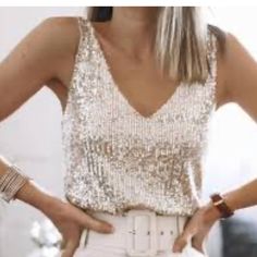 Silver/Gold Sequined, Lined Cami. Originally Purchased From Ainole. No Tags But Never Worn. Size Small. Elegant Sequined Tops For Summer, Shiny Outfits, Long Sleeve Sequin Top, Unique Wardrobe, Birthday Outfit For Women, Casual Glam, Sparkly Top, Nye Outfits, Groom Dresses