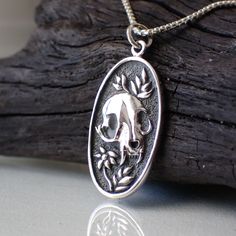 Sterling Silver Botanical Cat Skull Necklace Made From - Etsy Witch Necklace, Cat Skull, Floral Cat, Witch Jewelry, Witchy Jewelry, Silver Chain Style, Skull Necklace, Skull Pendant, Driftwood Art