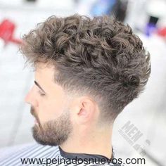 Undercut Curly Hair, Taper Fade Curly Hair, Mens Hairstyles Curly, Men's Curly Hairstyles, Curly Hair Fade, Curly Undercut, Low Fade Haircut, Men Haircut Curly Hair, Taper Fade Haircut