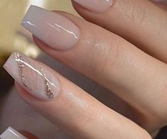 Vintage Wedding Nails, Nail Design Glitter, Nails Short Acrylic, Wedding Nail Art Design, Nails Acrylic Short, French Manicure Nails, Cute Nail Art Designs