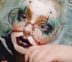 Clown Makeup Aesthetic, Clowncore Aesthetic, Aesthetic Mermaid, Cute Clown Makeup, Funky Makeup, Vampire Bride, Alt Makeup, Drag Makeup, Cool Makeup Looks