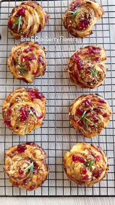 some food that is sitting on a wire rack