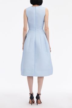 Oscar De La Renta chrysanthemum stripe cocktail dress in yellow\light blue.100% POLYESTER; FRAME:100% SILK DRY CLEAN Made in ITALY Light Blue Pleated A-line Dress, Light Blue A-line Pleated Dress, Blue Dress With Pleated Bodice For Garden Party, Spring Silk Midi Dress With Pleated Back, Formal Light Blue A-line Midi Dress, Blue Spring Midi Dress With Pleated Back, Spring Blue Midi Dress With Pleated Back, Light Blue Midi Dress For Garden Party, Light Blue Sleeveless Silk Dress