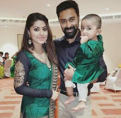 Latest pic of #prasanna & #sneha Sneha Prasanna, Family Dress, Mother Daughter Dresses Matching