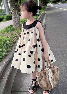 Summer Dresses For Kids, Kids Dress Design, Summer Dress For Kids, Plaid Outfits Fall, Cotton Frocks For Kids, 4t Dress, Kid Dress, Classy Fall Outfits, Kids Summer Dresses