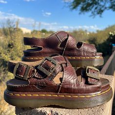 Vintage Dr. Martens Chunky Platform Sandals. Made In England. Dark Brown Leather. Adjustable Straps And Triple Buckles For Perfect Fit. Platform Soles. Length Measurement Shown In Pics. Common With Vintage (20 - 30 Yrs Old) Dr. Martens Sandals, There Is Some Light Separation Occurring Between Insoles And Sidewalls. *At This Time* They Feel Solid Underfoot And Nothing Is Crumbling Or Falling Apart, And Are In Great Preloved Vintage Condition However, I Do Not Offer Any Guarantees. Adhesive Could 90s Platform Sandals, Plus Size Alternative Fashion, Doc Marten Sandals, Martens Sandals, Brown Platform Sandals, Dr Martens Sandals, Vintage Dr Martens, Silly Clothes, Chunky Platform Sandals