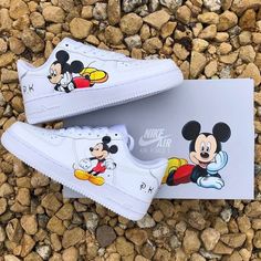 Nike Shoes Air Force, White Nike Shoes, Basket Style, Custom Nike Shoes, Unique Sneakers, Air Force 1 Custom, Personalized Shoes, Disney Shoes, Nike Air Shoes