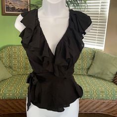 Nwot Beautiful Black Wrap Top Size Xs Sofia Vergara Fitted Black Blouse For Summer, Alt Crochet, Black Wrap Top, Wrap Shirt, Black Wrap, Sofia Vergara, Wrap Top, Teen Fashion, Passion For Fashion