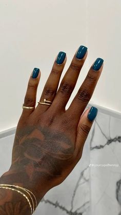 Dark Shade Nails, Winter Nail Colors For Dark Skin, Dark Skin Pedicure, Black Woman Nails Dark Skin, Short Nails On Dark Skin, Cute Toe Nail Colors, Gel Nails Black Women, Dark Square Nails, Short Solid Color Nails