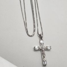 Brand New Sterling Silver 925 Cross Necklace Lookin' To Add Some Serious Sparkle To Your Style? This Sterling Silver 925 Cross Necklace Is The Perfect Piece To Complete Any Outfit - It's Intricately Designed With Gemstones And Cubic Zirconia Stones And Has A Length Of 18"! Plus, You'll Get A Free Jewelry Bag To Keep It In For Safekeeping. Shine On! Silver Statement Jewelry, Pearl Bar Necklace, Pearl Charm Necklace, Floral Statement Necklace, Green Stone Necklace, Diamond Bar Necklace, Silver Cross Necklace, Embroidered Necklace, Crescent Necklace