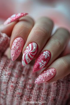 23 Peppermint Pink Winter Nails Art ideas and Designs Pink Winter Nails, Winter Nails Art, Stiletto Shaped Nails, Soft Pink Nails, Candy Cane Nails, Nails Art Ideas, Long Stiletto Nails, Winter Manicure, Pink Winter