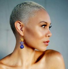 Hairstyles For Gray Hair, Short Gray Hair, Twa Styles, Shaved Heads, Beautiful Gray Hair, Natural Afro Hairstyles