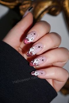 #ALineDresses #ElegantFashion #TimelessStyle #ChicDresses #FormalAttire #WeddingGuestOutfits #StylishGowns #PartyDressIdeas #AestheticOutfits #ClassicFashion Birthday Nail Designs, Halloween Nails Easy, Nail Art For Beginners, Nagel Tips, Halloween Nail Designs, Halloween Nail