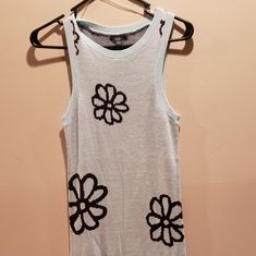 New With Tags. Long Sleeveless Flower Print Dress. Colors Are Teal And Black And The Size Is Small Fitted Sleeveless Tank Dress For Spring, Spring Floral Print Sleeveless Tank Top, Black Tank Dress For Spring, Orange Sundress, Dress Colors, Long Blue Dress, Flower Print Dress, Ruched Bodycon Dress, Floral Sundress