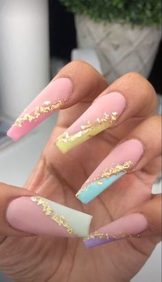 Very Detailed Nails, Ombre Nail Ideas Acrylic, Crazy Nail Designs Unique, Pink Coffin Nail Ideas, Mail Designs Acrylic, Summer Nails Art, Colorful Nails, Acrylic Nails Coffin Pink, Uñas Acrilicas